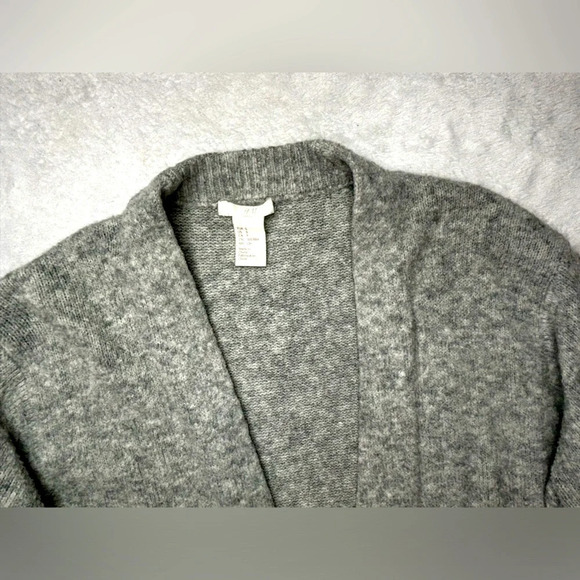 H&M Gray Cardigan Open Front Knit‎ Sweater Cozy Comfy Casual Size S - Picture 2 of 2